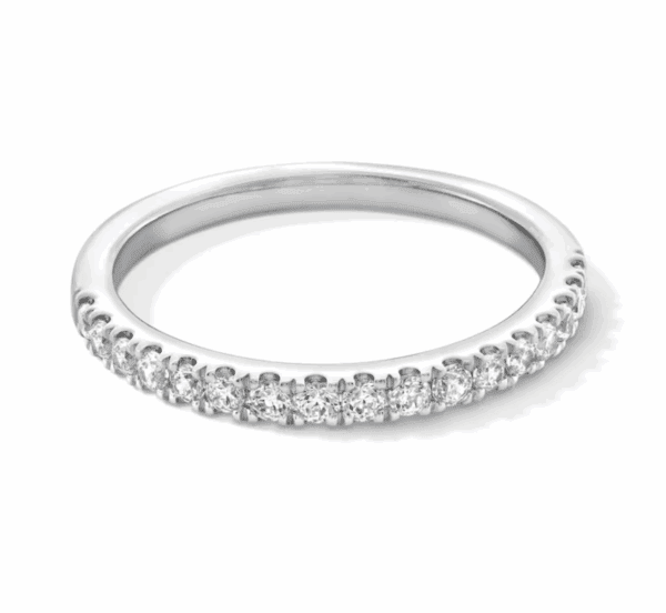 18DIA 1/3 CT. T.W. Diamond Anniversary Band in 14K White Gold - Image 2
